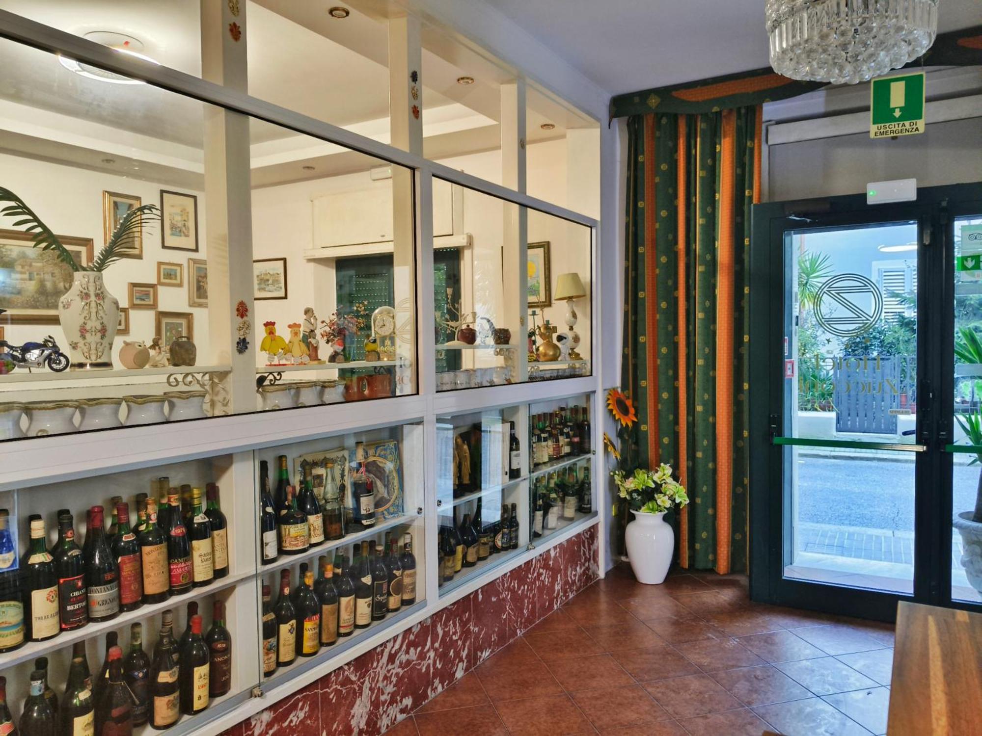 Hotel Zucconi Montecatini Terme Exterior photo